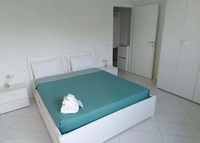 Casa Delfina 마리나디라벤나